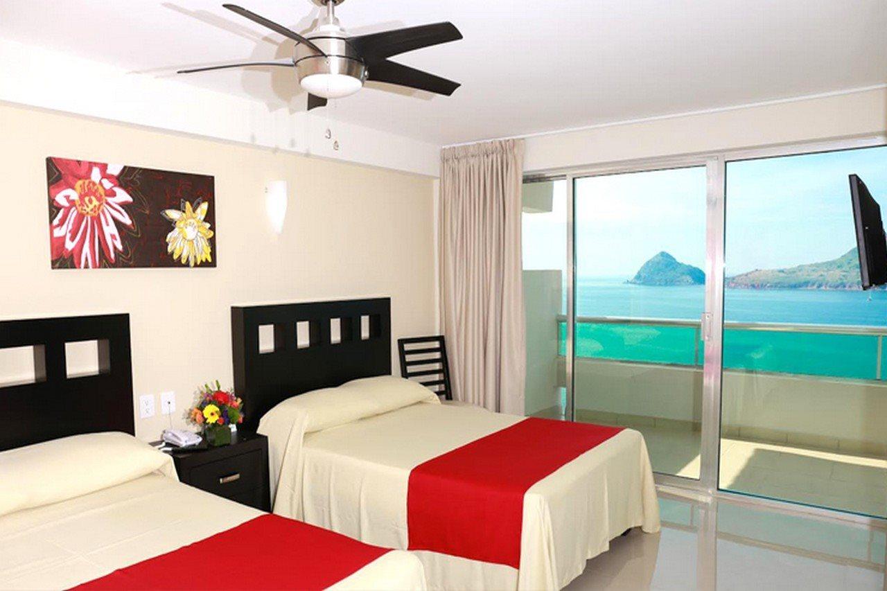 Las Flores Beach Resort Mazatlán Buitenkant foto