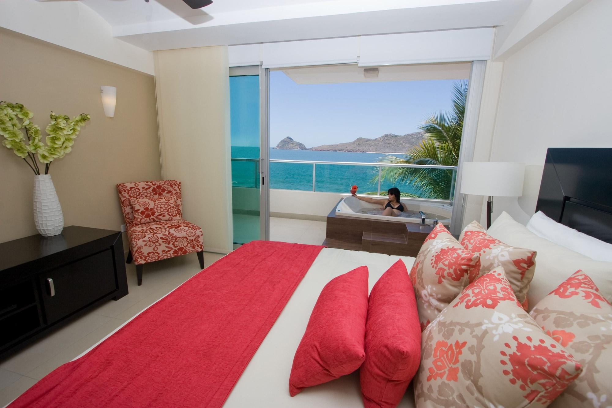 Las Flores Beach Resort Mazatlán Buitenkant foto