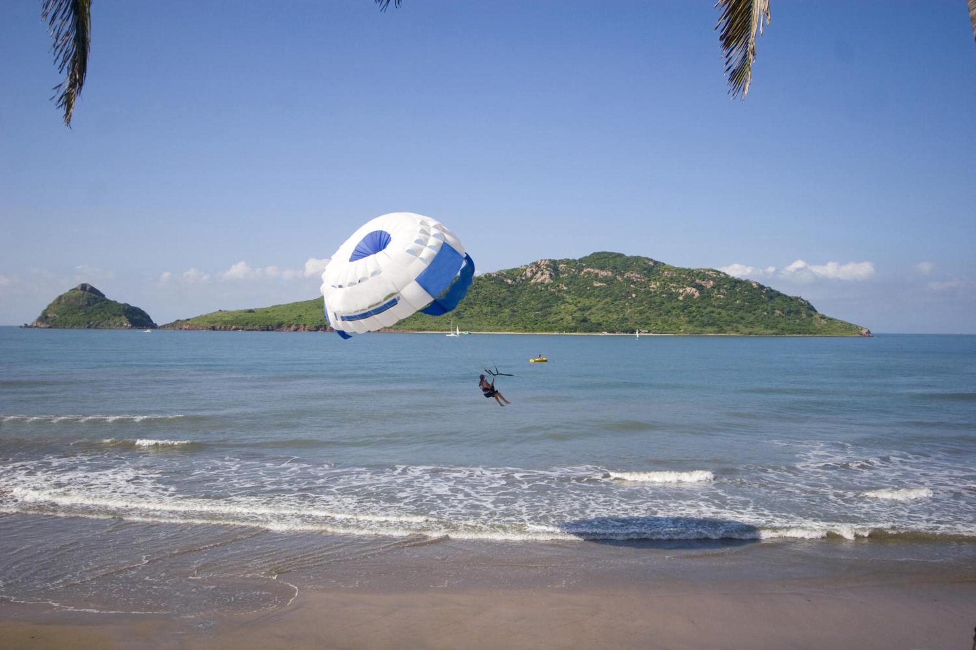 Las Flores Beach Resort Mazatlán Buitenkant foto